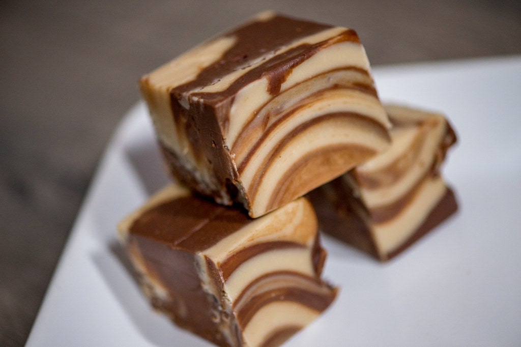 (´•ᴥ•`) FUDGE & men's FUDGE Dark Chocolate Fudge – Uncle Butch's Fudge
